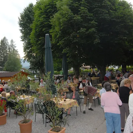Park Szálloda Sankt Johann in Tirol