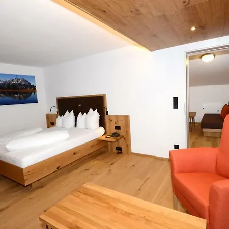 Park Sankt Johann in Tirol